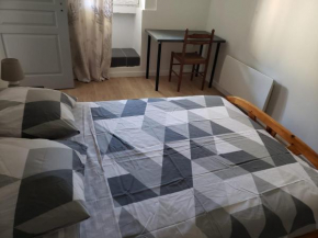 Chambres meublées et spacieuses